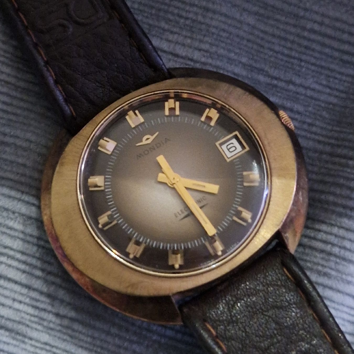 Mondia Orologi: Mondia Electronic Herrenuhr  – Usato da Reiden venduto da Flohmarkt-77 1
