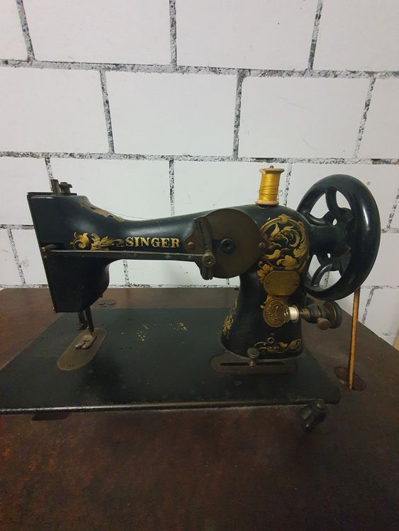alte Singer Nähmaschine Kaufen auf Ricardo