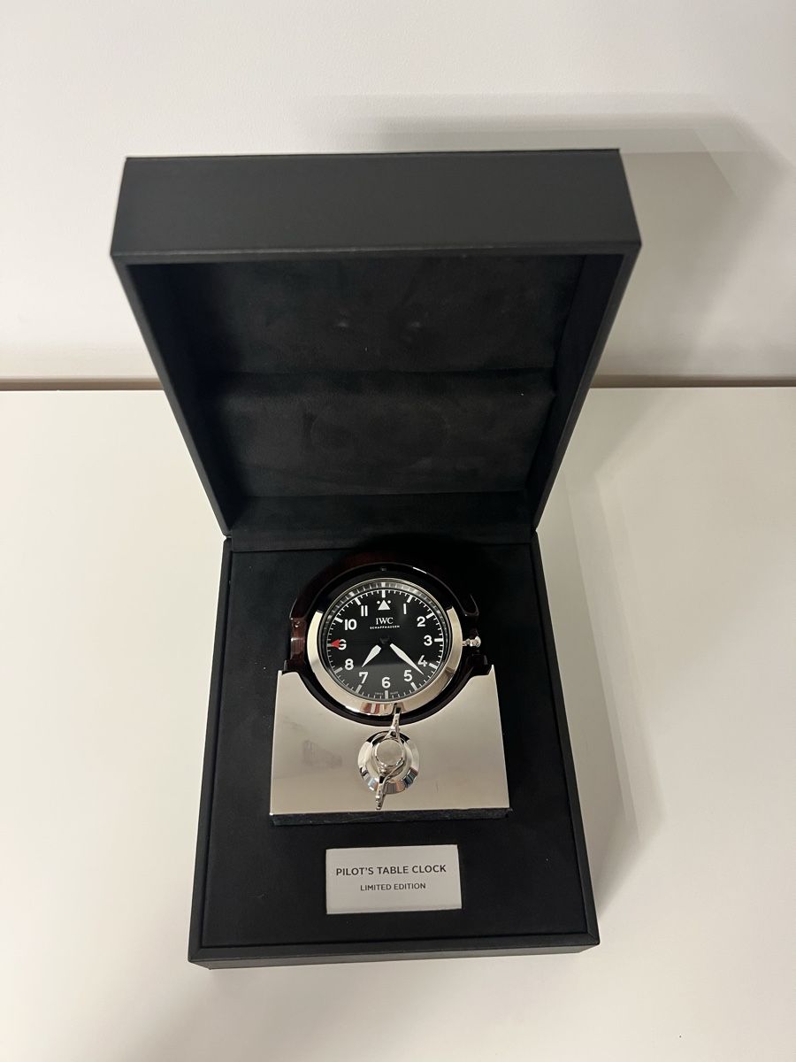 IWC Uhren: IWC - Pilot’s Table Watch  – Gebraucht aus Meinier von Nicolasgeneve 1
