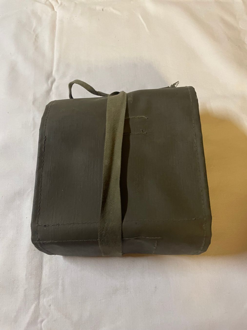 Schweizer Armee Tutti gli attrezzi: Original Schweizer Armee Schuhputzzeug – Usato da Bürchen venduto da UeliMueli84 2