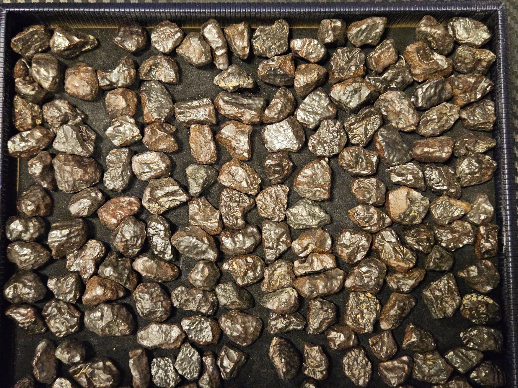 Mineralien & Heilsteine: Tsesit Therapie Namibia Rohstein mit Tablar 250 TsesitSteine – Neu (gemäss Beschreibung) aus Kloten von Asiatica 1