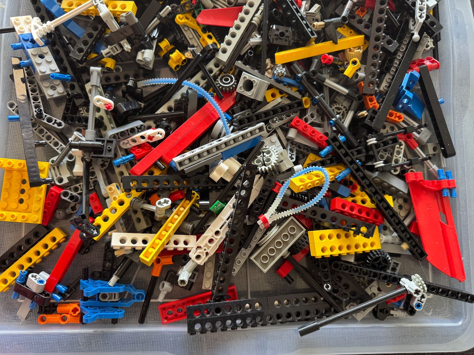 Lego Kit di costruzioni: 1 kg Lego Technic (1) – Usato da Lausanne venduto da garmina30 3