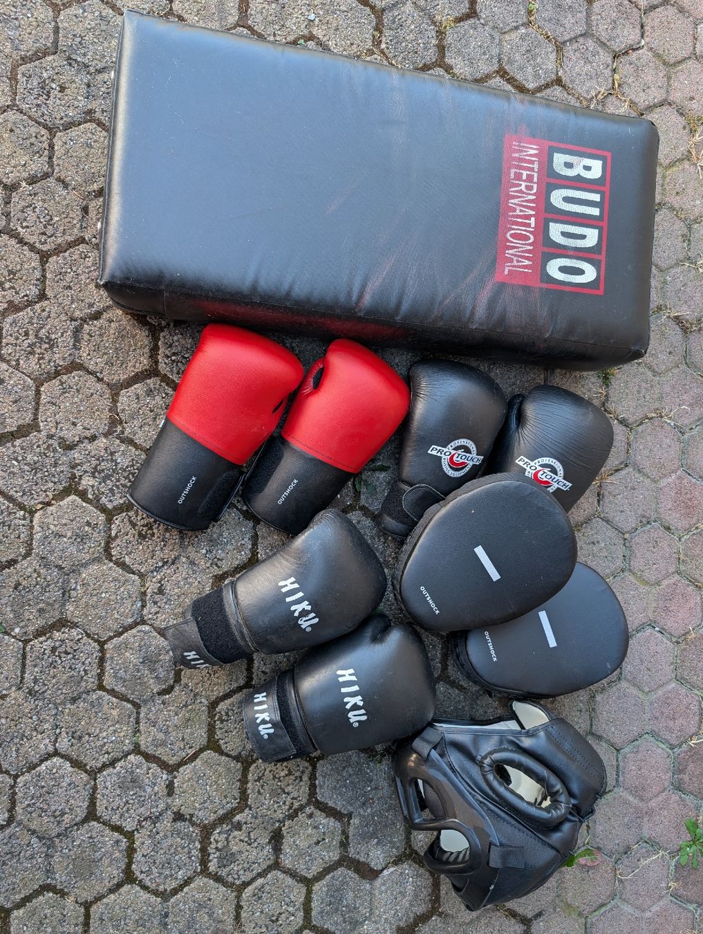 Sacs de frappe: Boxen, Kick-Boxen – D'occasion à Cham par Onneb1