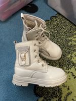 Schuhe 29