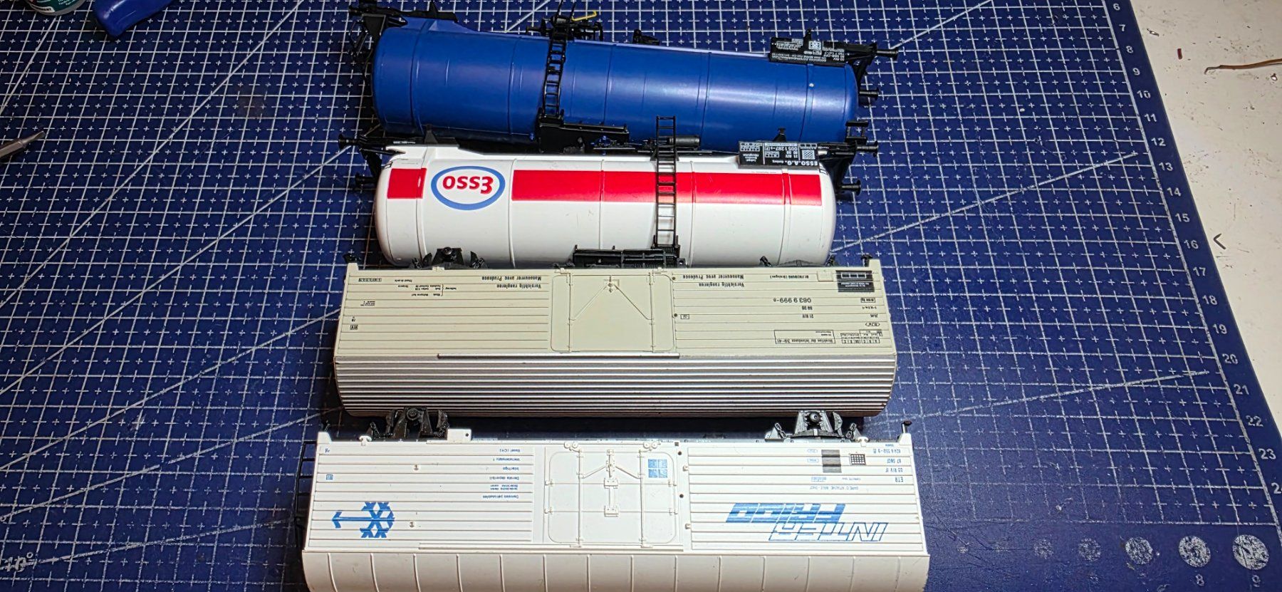 Modellini di ferrovie: HO güterwagen ersazteile HO/DC – Usato da Hochfelden venduto da Danizh0 2