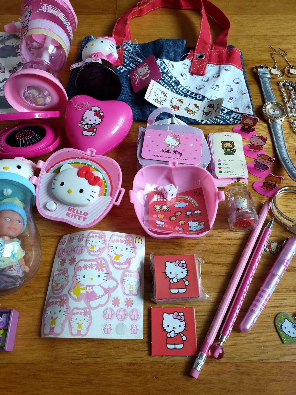 Hello Kitty Spielzeuge: Hello Kitty Sammlung – Gebraucht aus Luzern von Luzern_Energy 2