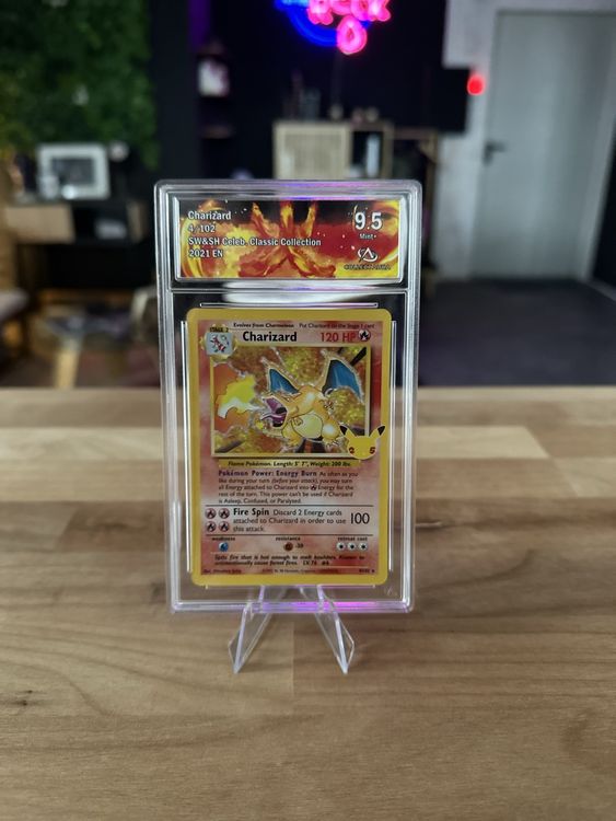 Charizard 25 anniversary grd 9,5 ! (Neu (gemäss Beschreibung)) in ...