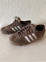 Baskets Adidas marron taille 39 état neuf