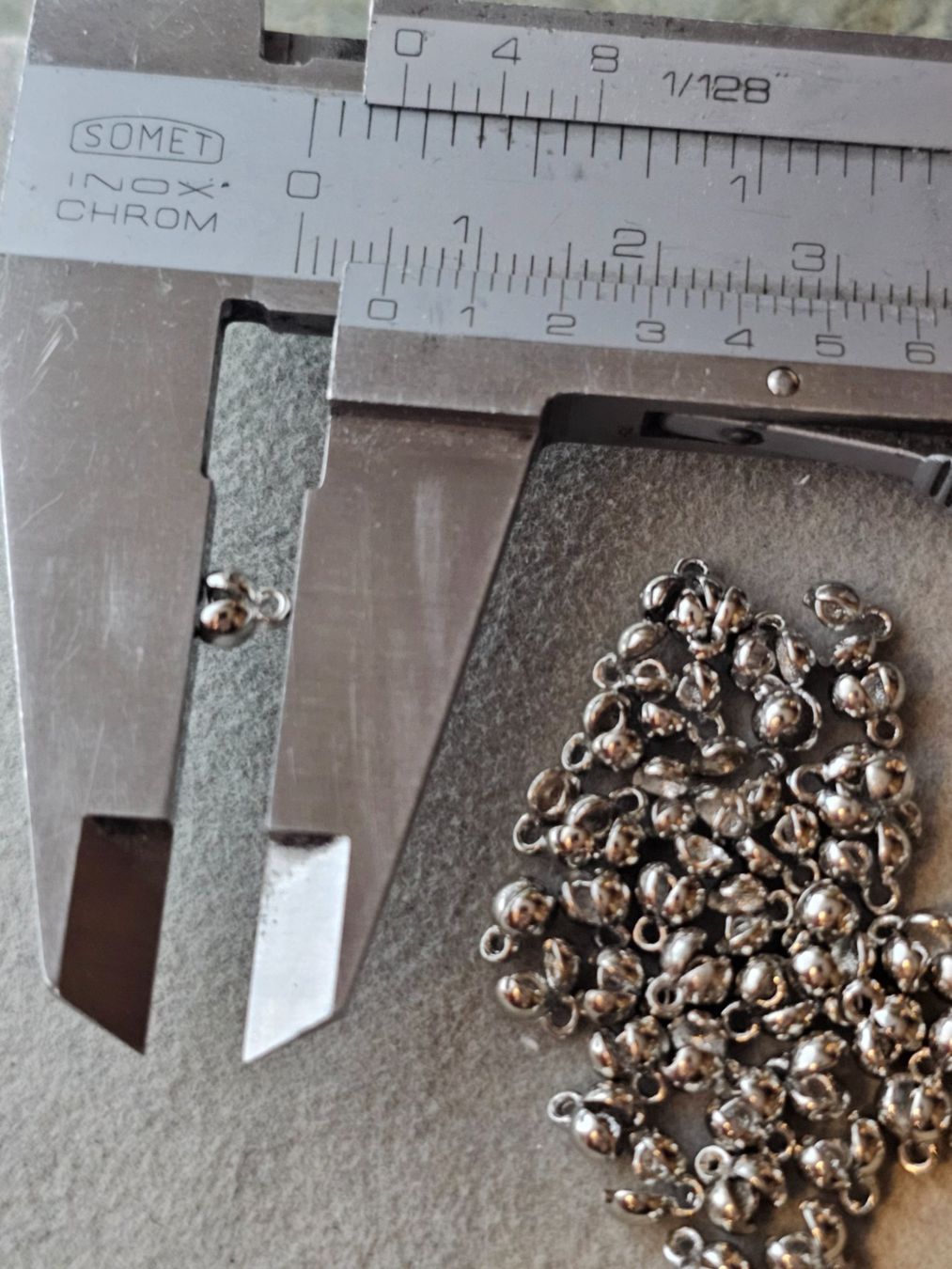 Kit bricolage: 30x Silber Endteile Klappkapsel Kappe Schmuck basteln – Nuovo (secondo la descrizione) da Riedt b. Erlen venduto da Gottestraene 5
