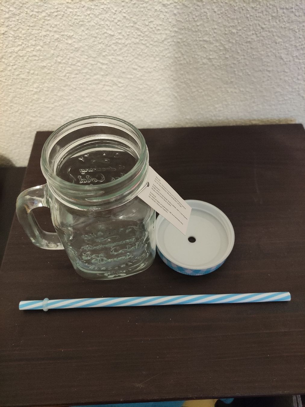 Bicchieri: Getränkeglas mit Deckel und Strohalm – Nuovo (secondo la descrizione) da Siebnen venduto da Valora23 2
