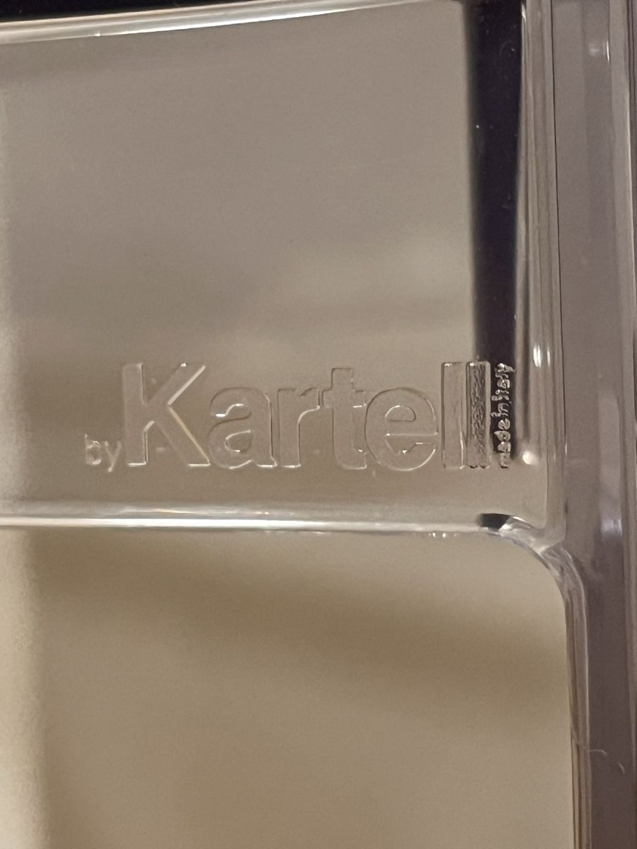 Kartell Stühle: Kartell 4 chaises transparentes – Gebraucht aus Conthey von guemae 1