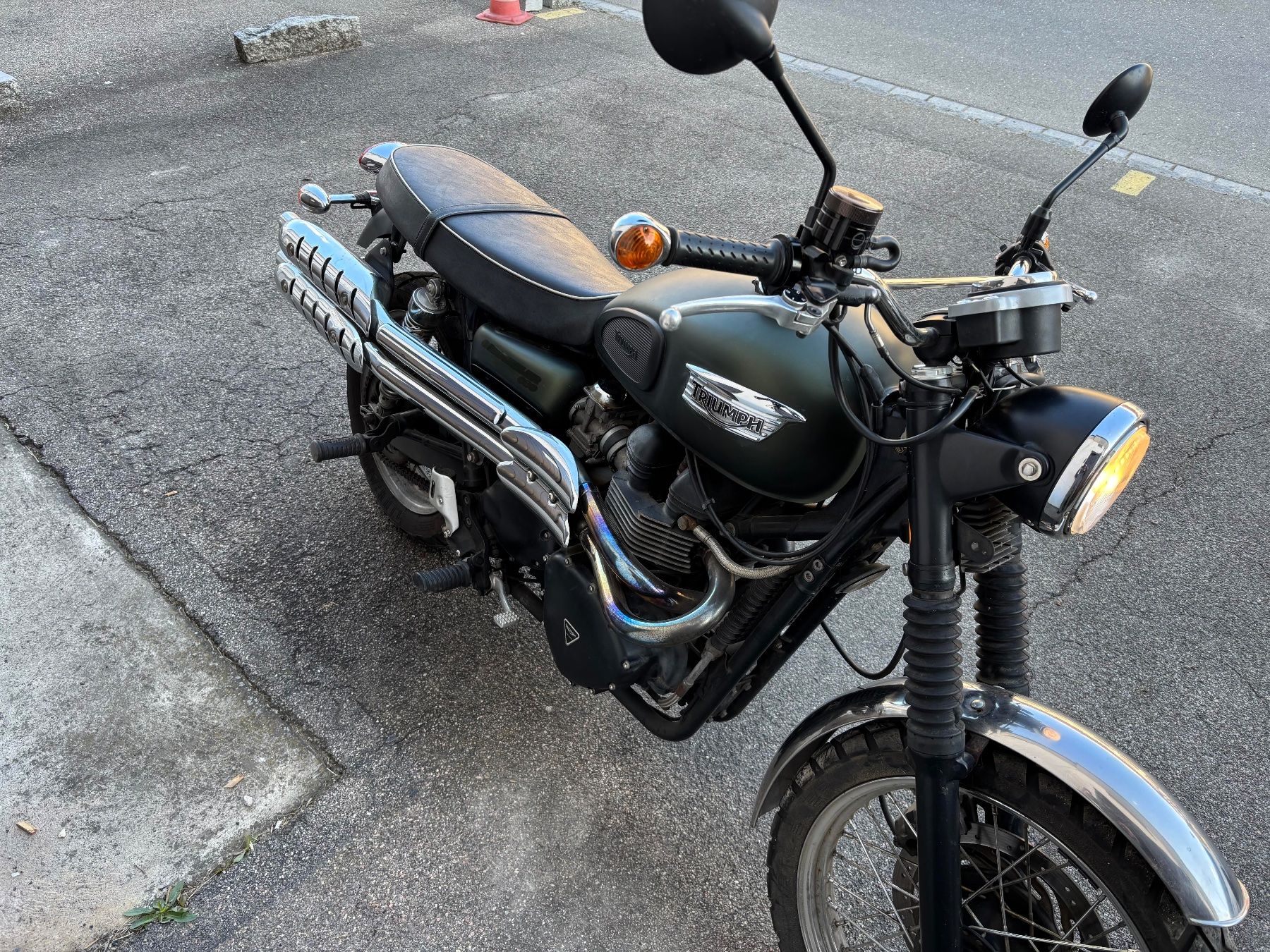 Triumph Strasse: Top-gepflegte Triumph Scrambler 900er Typen X mit nur 7209km – Gebraucht aus Schleitheim von Strandhuuuus