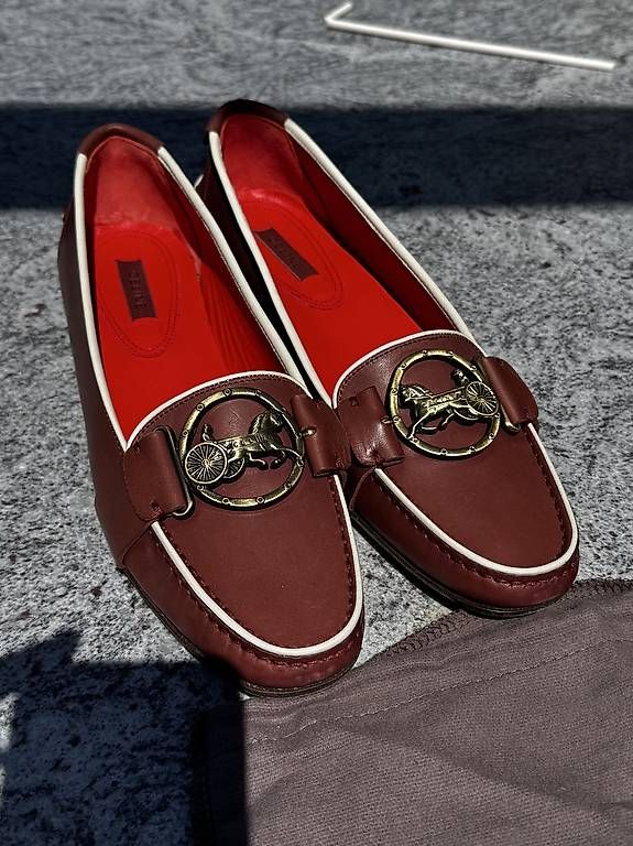 Scarpe da donna: Celine Loafers Gr. 41 – Usato da Gutenswil venduto da Elise16