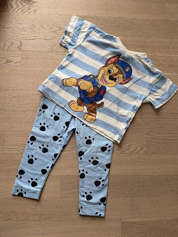 Pigiama & Simili: Paw Patrol Pyjama – Usato da Neuhausen am Rheinfall venduto da ste_w65l