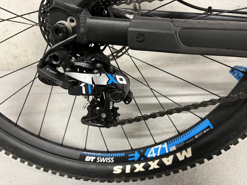 Giant Vélos: Giant Glory Downhill Bike – D'occasion à Lyss par Onkel_Titus 1