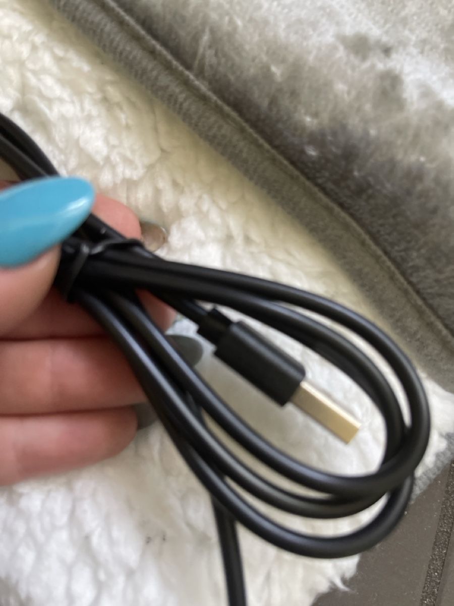 Radiateurs: Fusswärmer mit USB Anschluss – Neuf (Voir description) à Zürich par Belisimo 1