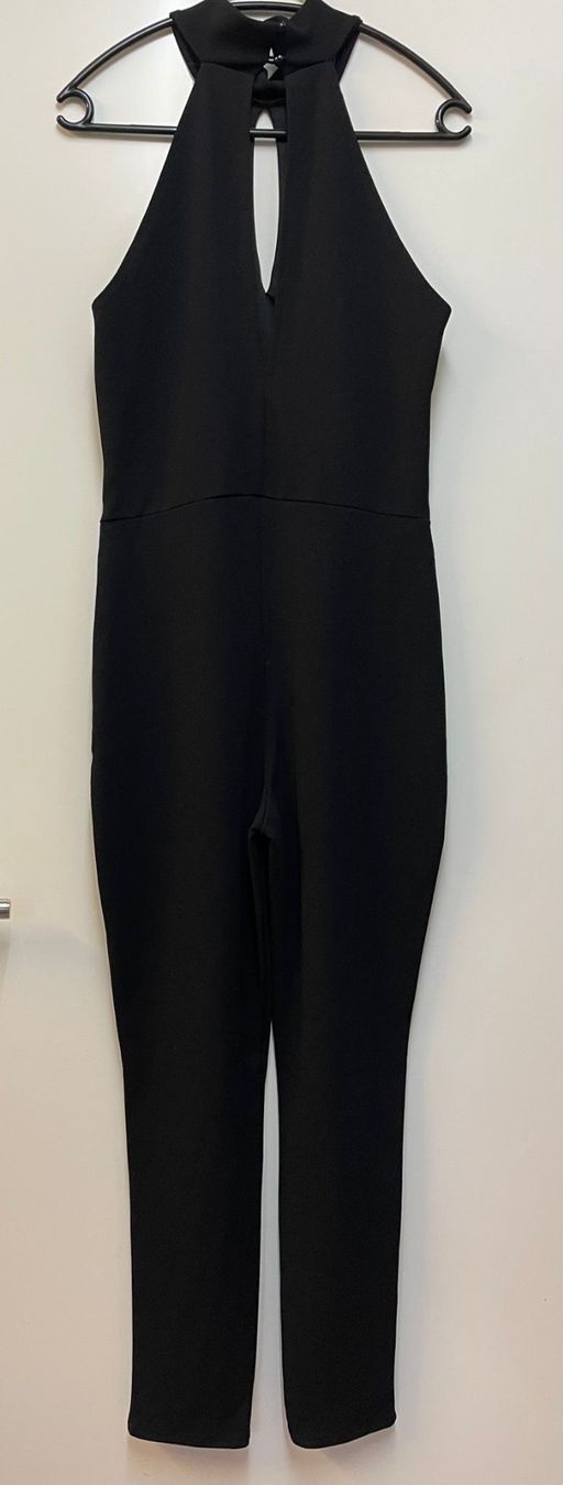 Tute: Missguided Neckholder Jumpsuit Gr. 38 – Usato da Zürich venduto da vallup_9 3