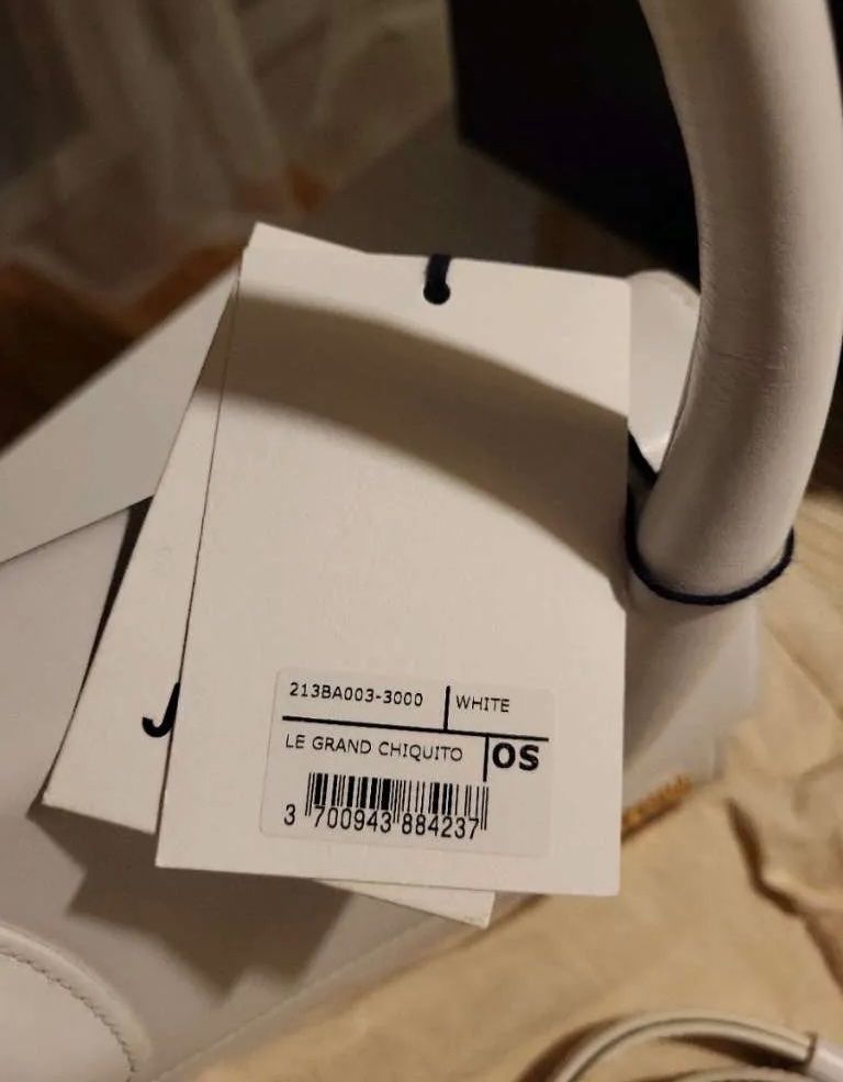 Jacquemus Taschen für Damen: Jacquemus Le Grand Chiquito, weiss – Neu (gemäss Beschreibung) aus Triesen von atos87 1