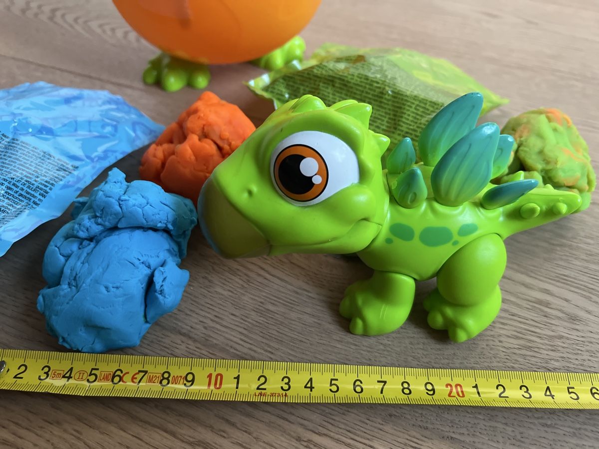 Spielzeuge: Smashers Dino Ei Knete noch schön weich – Gebraucht aus Oensingen von katepe 2
