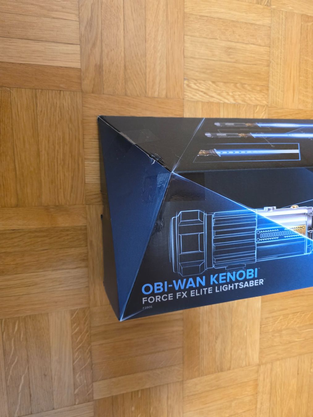 Hasbro Giocattoli: Hasbro Star Wars: Force FX Light Saber – Nuovo e nell'imballaggio originale da Münchenstein venduto da PeterPan.ch 3