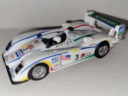 AUDI R 8 - 1:64 – NEWRAY 2005