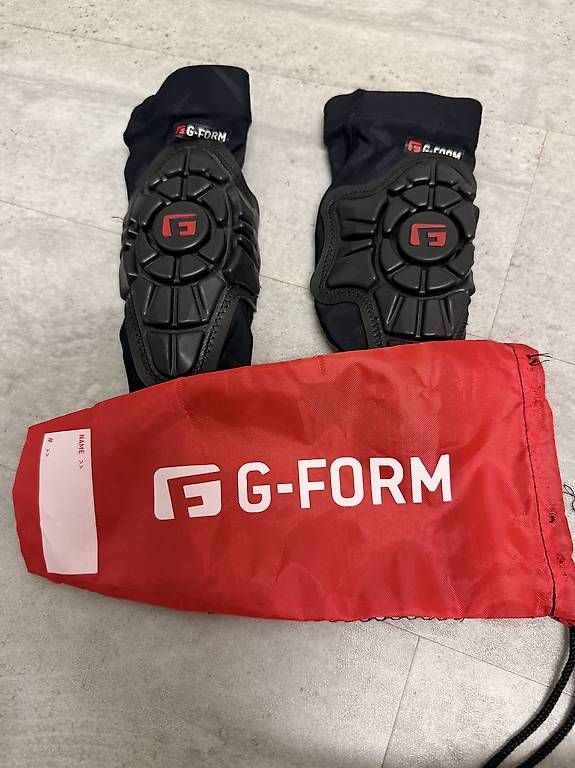 Protections: Ellenbogenschoner Gr. Small/medium – D'occasion à Wald ZH par Fortuna33 1