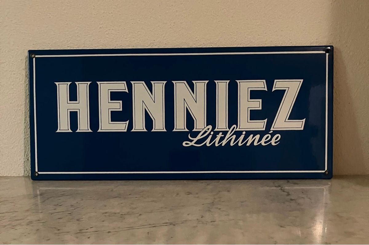 Schilder: Alte Originale Blechtafel – Gebraucht aus Bülach von Against_Child_Abuse