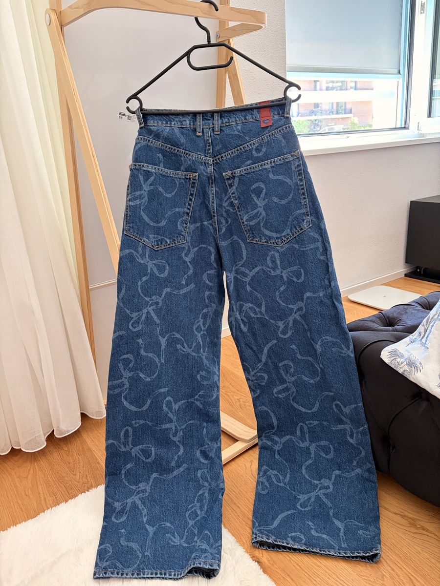 Jeans: Zara Jeans – Nuovo (secondo la descrizione) da Horgen venduto da hll_5pd9 1
