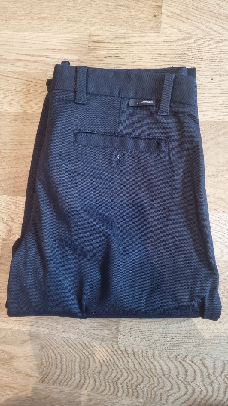 Pull&Bear Pantaloni: Pull n Bear Hose Gr. 31 wie neu – Nuovo (secondo la descrizione) da Münchenbuchsee venduto da Ludo_Braenz