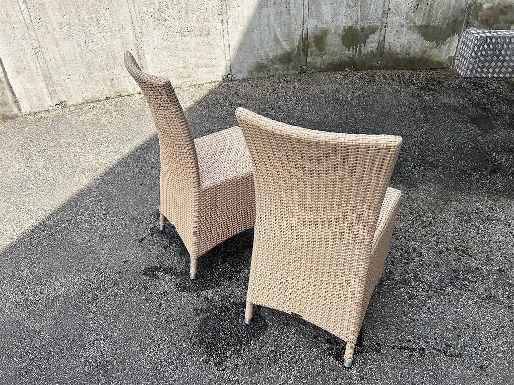 Chaises: Gartenstühle – D'occasion à Langenthal par 2007Schweizer 2