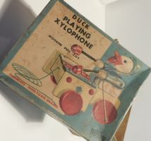 Werbekarton von Spielzeug 50er mit Mondo div Punkten drin