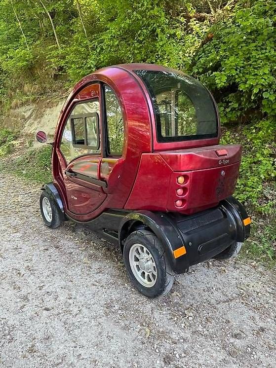 Elektromobile: Voiturette électrique 20 Km/h – Gebraucht aus Sugnens von frailich 1