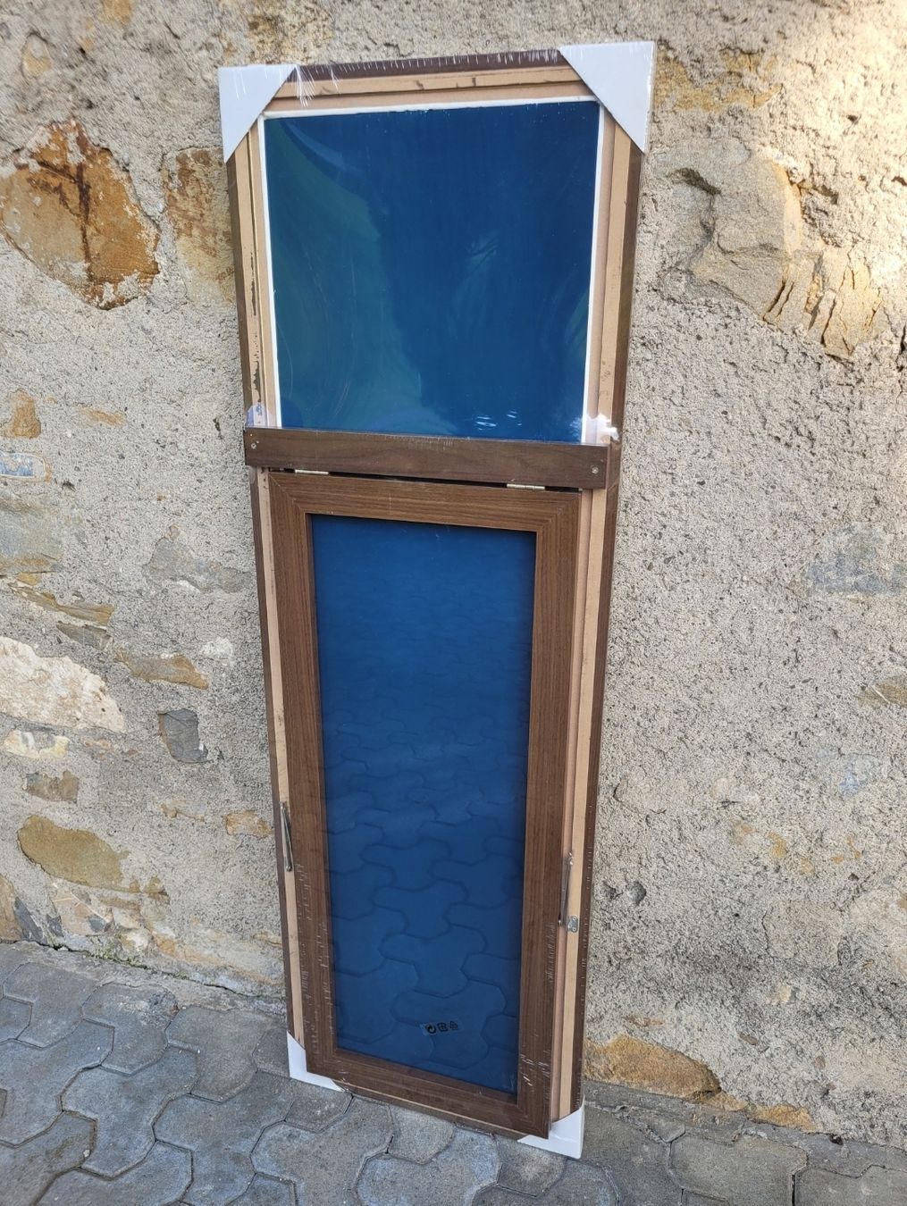 Ikea Miroirs: Grosser IKEA Spiegel zum Aufhängen oder Aufstellen – Neuf avec emballage d'origine à Stalden (Sarnen) par kiba17 1