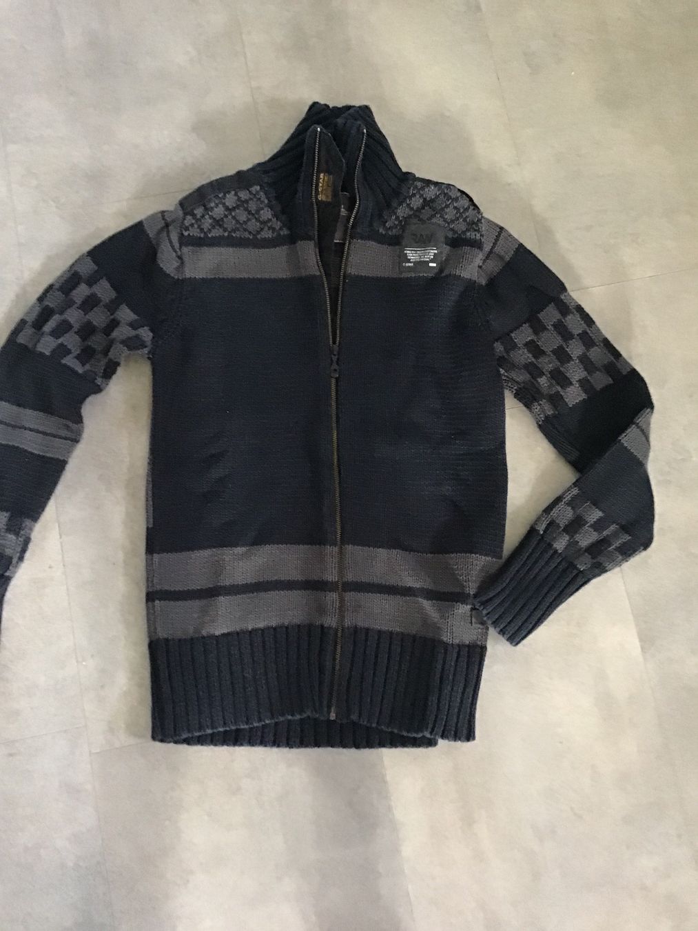 Giacche: Strickjacke "RAW" Gr. M... – Usato da Uetendorf venduto da Koh0