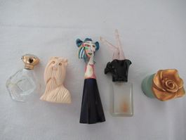 5 leere Parfum  alt sehr selten . One lalique - Le Baiser