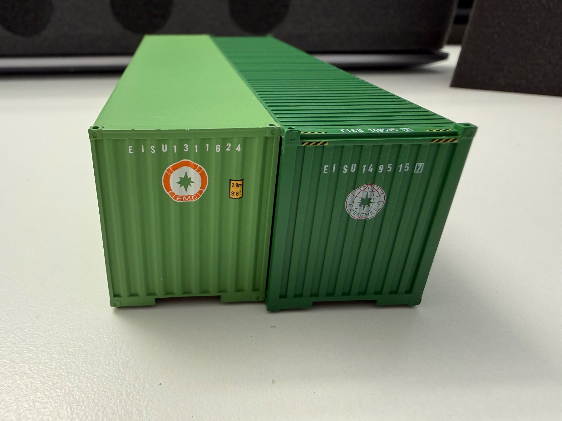 Brekina Trains électriques: 2x 40Ft. Container Evergreen / HO – D'occasion à Jonschwil par sutfra12 5