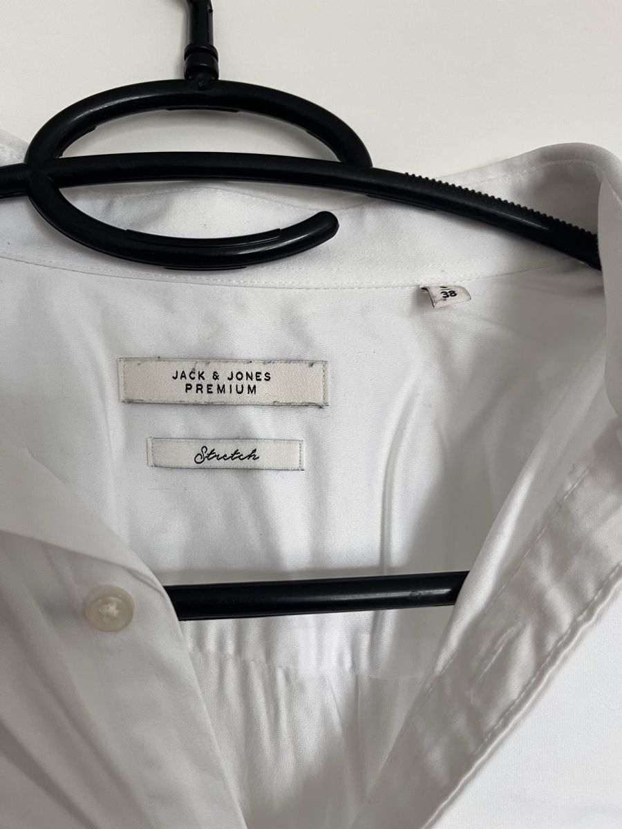 Chemises: Herrenhemd Jack & Jones Weiss Grösse 38 Stretch – D'occasion à Wolfhausen par Sel86i 1