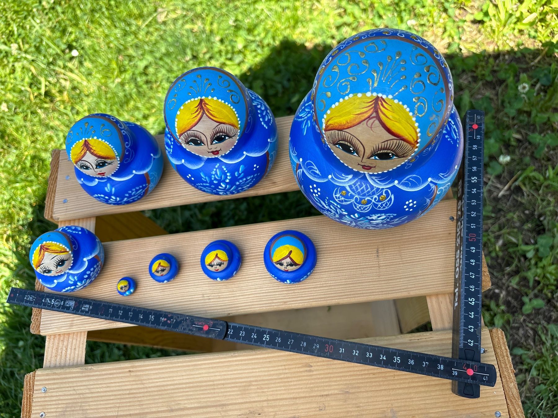 Figurines: schöne bemalte Babuschka Figur – D'occasion à Feldbach par Olive1 9