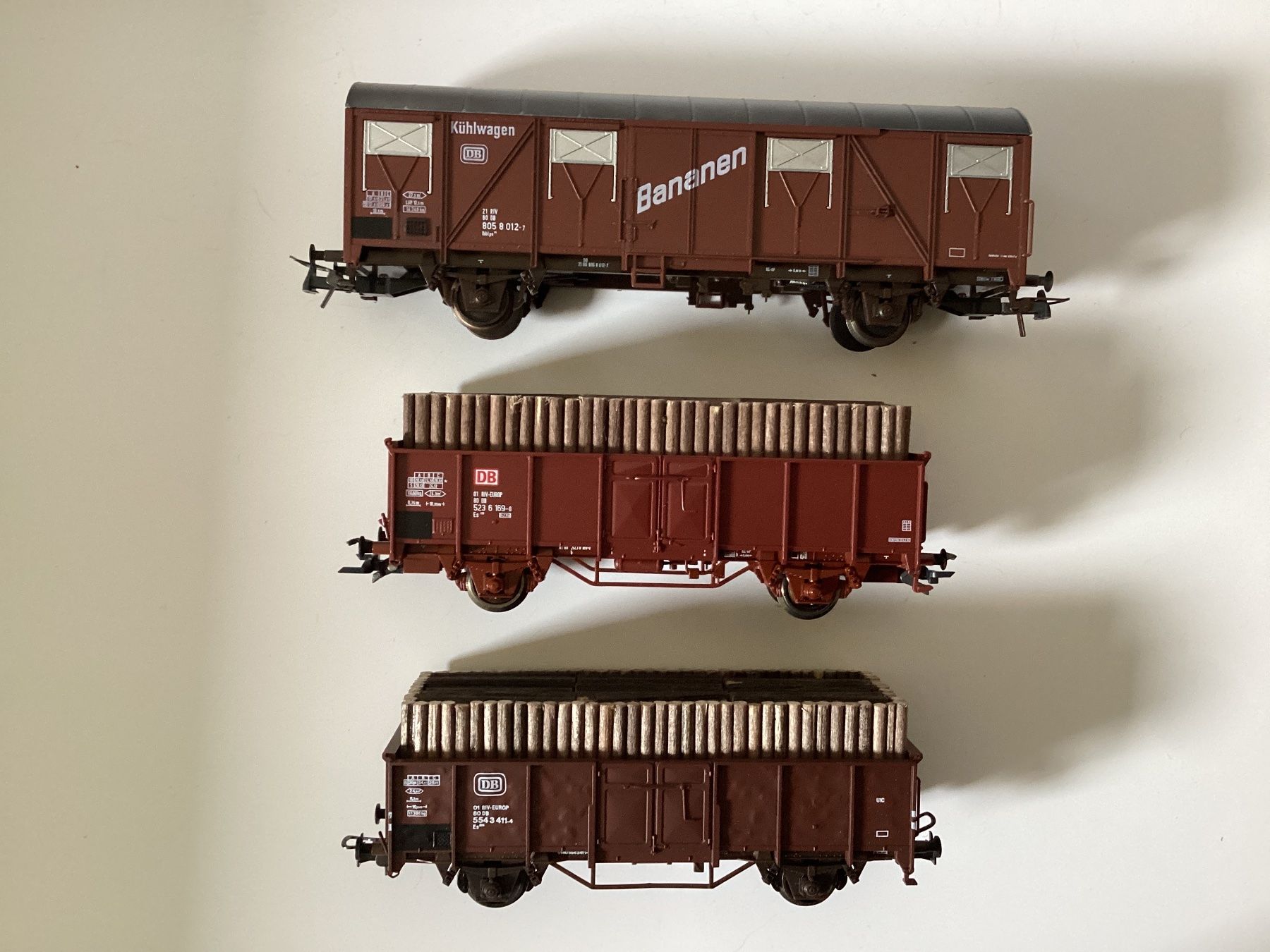 Roco Modellini di ferrovie: Roco Klein Modellbahn Güterwagen DB 1:87 H0 – Usato da Effretikon venduto da simtek_de