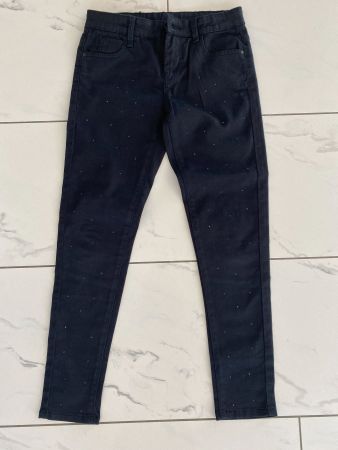 Neue Mädchenjeans, Gr. 146