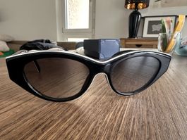 Stylish Louis Vuitton Sunglasses - Cat-eye