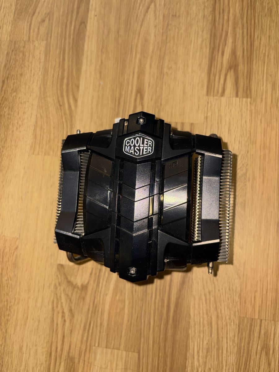 Componenti elettronici: Dissipatore cooler master – Usato da Zürich venduto da pie_6ccs