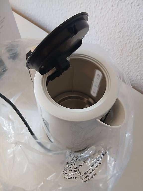 Bollitori: Neuer Wasserkocher 1.7l – Usato da Zürich venduto da Metatron2022. 2