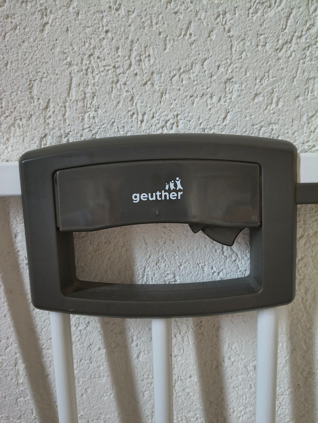 Geuther Box & Barriere di sicurezza: Barrière de securité enfant – Usato da Aire-la-Ville venduto da CDA 1