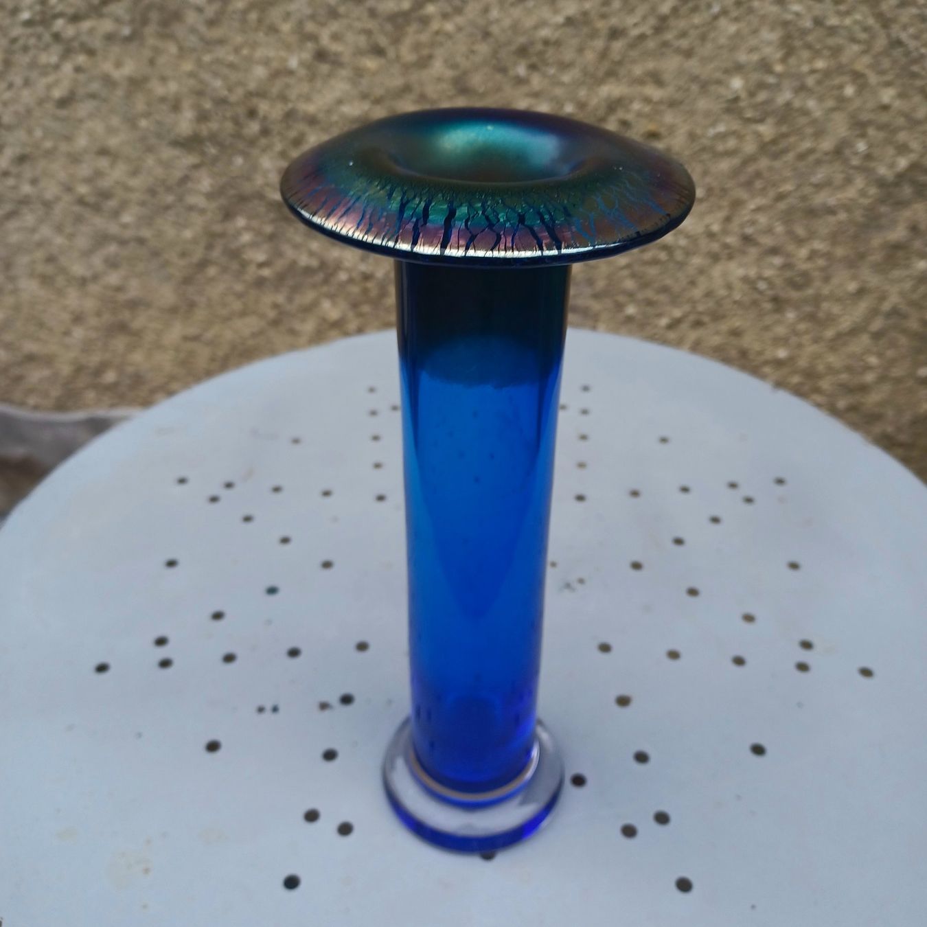 Vasi & Recipienti: Vase en verre bleu irisé – Usato da Neuchâtel venduto da Jivar 1