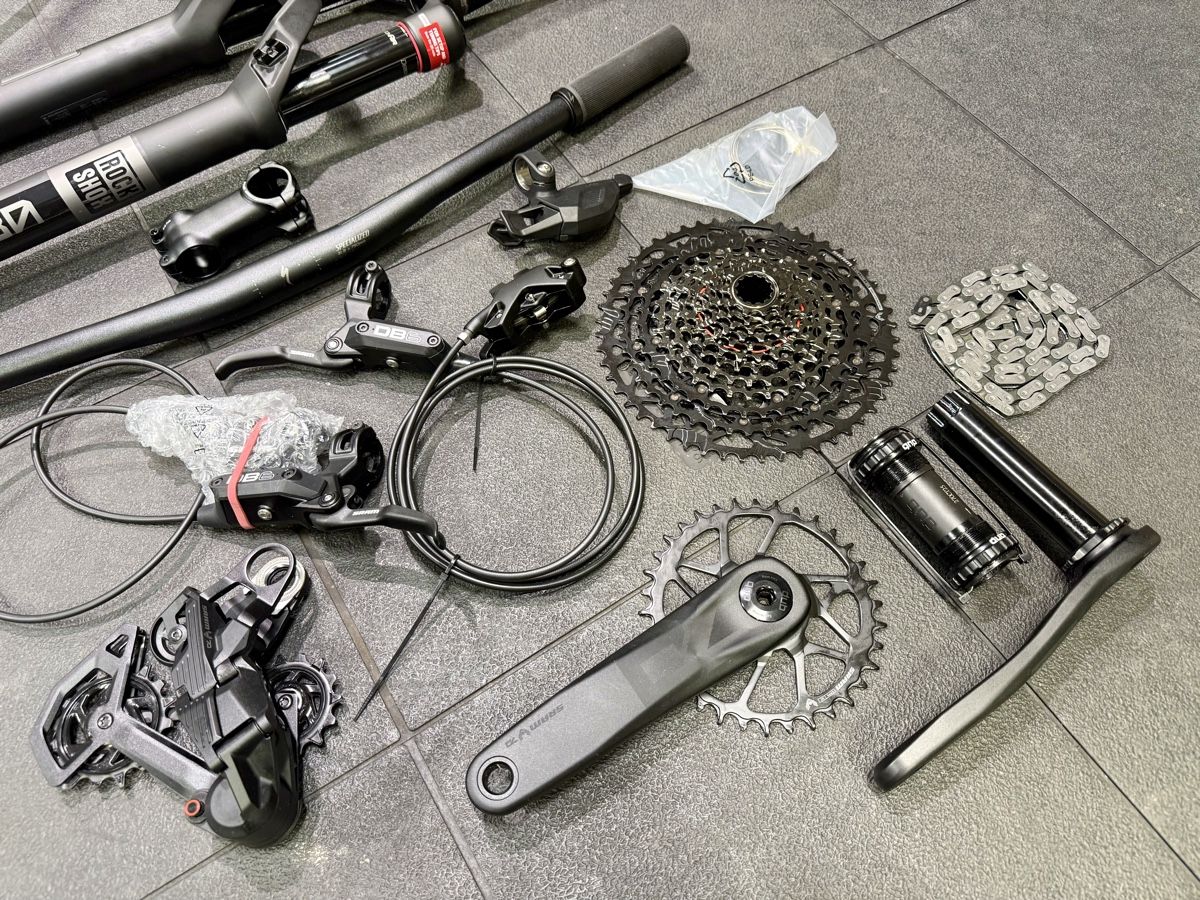 Sram Pezzi di ricambio: SRAM Eagle 70 / ROCK SHOX Reba Komponenten-Set – Nuovo e nell'imballaggio originale da Ostermundigen venduto da Sami_T 6