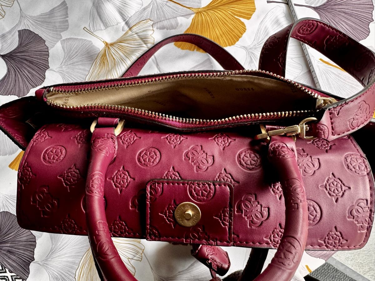 Guess Borse da donna: Sac à main Guess rose foncé – Nuovo (secondo la descrizione) da Lausanne venduto da Flomag 5