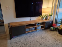 TV stand (pickup Asap)
