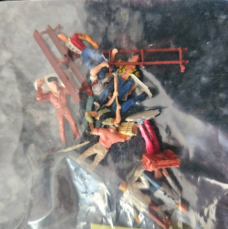 Preiser Modellini di ferrovie: Preiser Figuren 9 Arbeiter HO 1:87 – Usato da Kaiseraugst venduto da Carkos