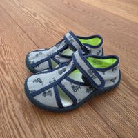 Kinderschuhe Hausschuhe Traktor grau Grösse 26 gebraucht